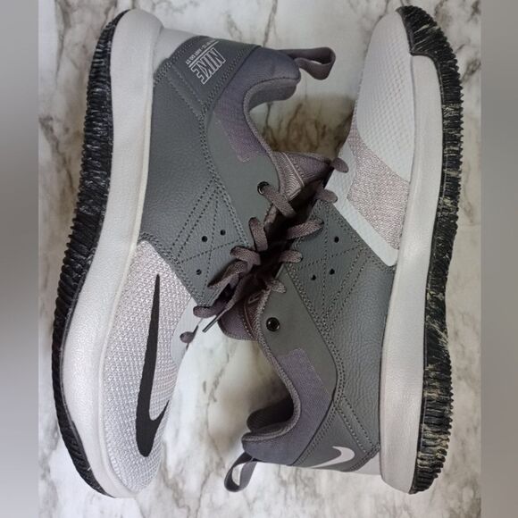 Nike Fly By II Grey/Light Grey Size 10 - Picture 2 of 16